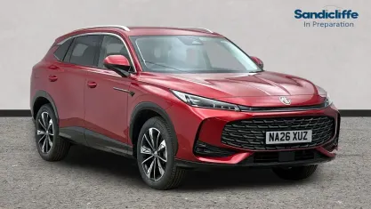 New MG HS SE 224 HP (164 kW) 2025 Tri coat  dynamic red SUV