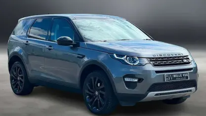 Used Land Rover Discovery 4 HSE 190 HP (139 kW) 2015 SUV