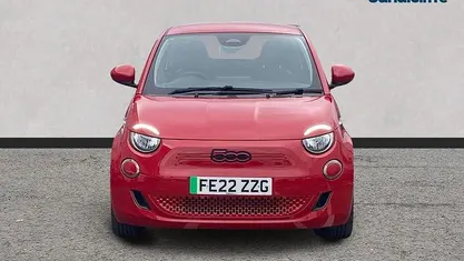 Used Fiat 500e Red 86 kW (118 HP) 2024 Red Hatchback