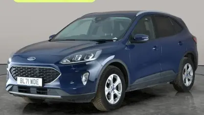 Używany Ford Kuga Zetec 120 KM (88 kW) 2021 Niebieski SUV
