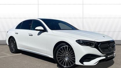 Usado Mercedes E300 AMG Line Premium Plus 313 HP (230 kW) 2024 Branco Sedan