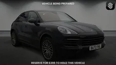 Black Used 2022 Porsche Cayenne Platinum Edition SUV | £61,300 (Fair price)