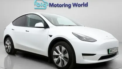 Używany Tesla Model Y RWD 219 kW (299 KM) 2023 Biały SUV