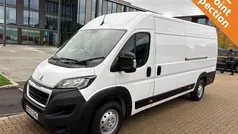 White Used 2023 Peugeot Boxer Premium Van | £15,990 (Fair price)