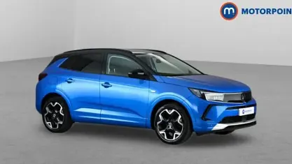 Usado Vauxhall Grandland X Ultimate 131 HP (96 kW) 2023 Azul SUV