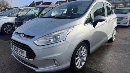 Used Ford B-MAX Titanium 105 HP (77 kW) 2017 MPV