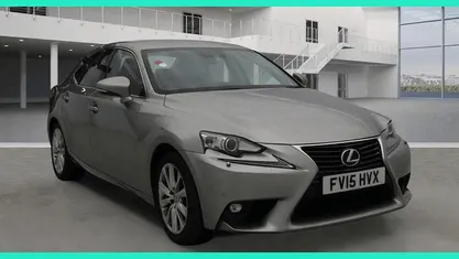 Used Lexus IS300h Executive Line 223 HP (164 kW) 2015 Silver Sedan