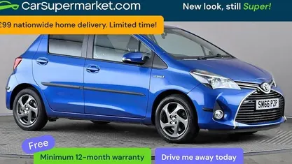 Used Toyota Yaris Hybrid 101 HP (74 kW) 2016 Blue Hatchback