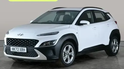 Second-hand Hyundai Kona SE 120 CP (88 kW) 2022 Alb SUV