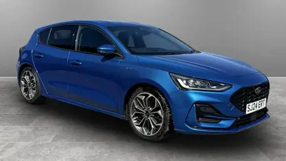 Second-hand Ford Focus ST-Line X 155 CP (114 kW) 2024 Hatchback