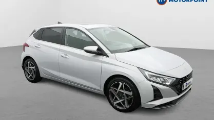 Używany Hyundai i20 Ultimate 101 KM (74 kW) 2025 Szary Hatchback