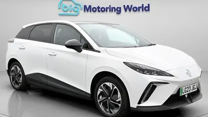 Used MG MG4 EV Trophy 150 kW (204 HP) 2025 Hatchback