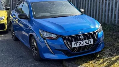 Used Peugeot 208 Allure+ 102 HP (75 kW) 2023 Hatchback