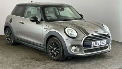 Used Mini Cooper Hatch 136 HP (100 kW) 2016 Silver Hatchback