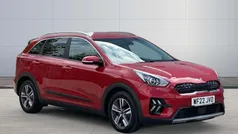 Red Used 2022 Kia Niro 2 SUV | £16,614 (Fair price)