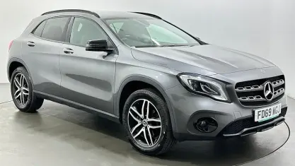 Used Mercedes GLA180 Urban 122 HP (89 kW) 2020 Grey SUV