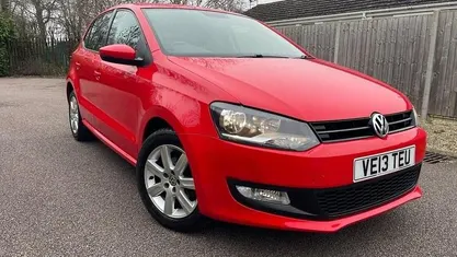 Used VW Polo Edition 60 HP (44 kW) 2013 Red Hatchback
