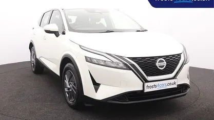 Used Nissan Qashqai Acenta Premium 158 HP (116 kW) 2022 White SUV