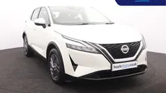 White Used 2022 Nissan Qashqai Acenta Premium SUV | £16,995 (Fair price)