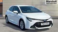 White Used 2023 Toyota Corolla Hatchback | £18,324 (Fair price)