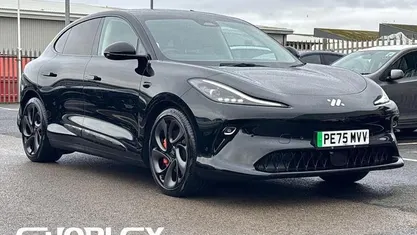 Used 2025 MG IM6 SUV | £46,450 (Fair price)