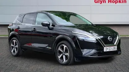 Używany Nissan Qashqai N-Connecta 190 KM (139 kW) 2023 Czarny SUV