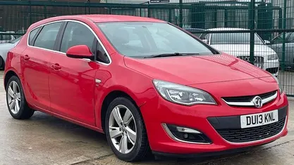 Used Vauxhall Astra SRi 116 HP (85 kW) 2012 Hatchback