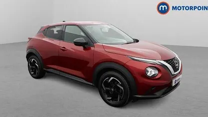 Used Nissan Juke N-Connecta 114 HP (83 kW) 2023 Red SUV