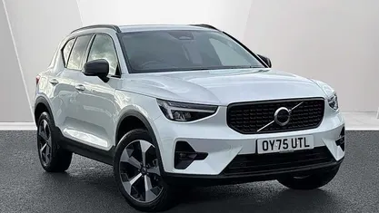 Used Volvo XC40 Plus 197 HP (144 kW) 2025 SUV