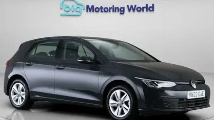Used VW Golf VIII Life 150 HP (110 kW) 2023 Grey Hatchback