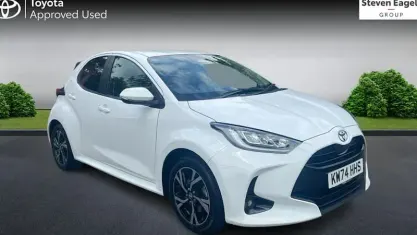Used Toyota Yaris Design 116 HP (85 kW) 2024 White Hatchback