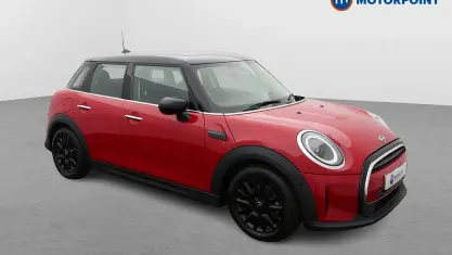 Used Mini Cooper Classic 136 HP (100 kW) 2021 Red Hatchback