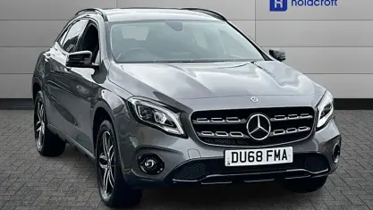 Used Mercedes GLA180 Urban 122 HP (89 kW) 2018 Grey SUV