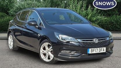 Usado Vauxhall Astra SRi 136 HP (100 kW) 2019 Citadino