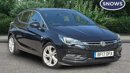 Begagnad Vauxhall Astra SRi 136 HK (100 kW) 2019 Halvkombi