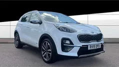 White Used 2019 Kia Sportage 4 SUV | £17,527 (Fair price)