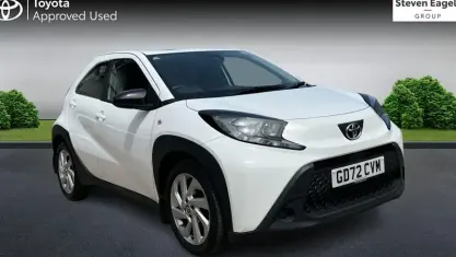 Used Toyota Aygo X PURE 72 HP (52 kW) 2025 SUV