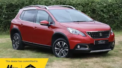 Used Peugeot 2008 Allure 82 HP (60 kW) 2018 Red SUV