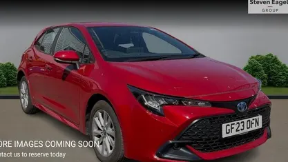 Begagnad Toyota Corolla 140 HK (102 kW) 2026 Halvkombi