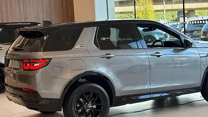 Used 2024 Land Rover Discovery Sport SE Dynamic SUV | £52,498 (Fair price)