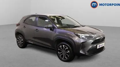 Used 2025 Toyota Yaris Hybrid Design Estate | £17,799 (Super price)