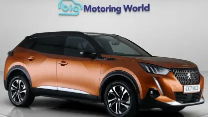 Usado Peugeot 2008 GT 110 HP (80 kW) 2021 Laranja SUV