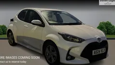 Used 2025 Toyota Yaris Hybrid Hatchback | £18,639 (Good price)