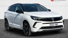 Solid white jade Used 2022 Vauxhall Grandland X Elite SUV | £15,900 (Fair price)