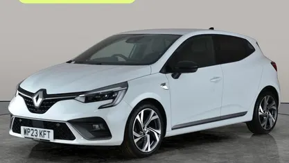 Used Renault Clio V RS Line 90 HP (66 kW) 2023 White Hatchback