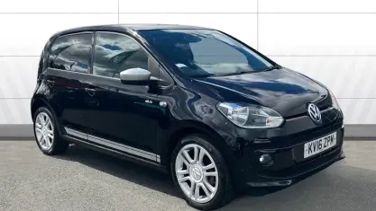 Usado VW up! CLUB 75 CV (55 kW) 2016 Negro Utilitario