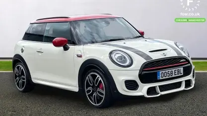 Used Mini John Cooper Works Hatch 231 HP (169 kW) 2020 White Hatchback