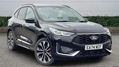 Used 2025 Ford Kuga ST-Line X SUV | £25,111 (Good price)