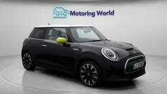 Used 2023 Mini Cooper Level 3 Hatchback | £18,800 (Fair price)