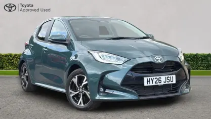 Used Toyota Yaris Design 116 HP (85 kW) 2026 Forest green Hatchback